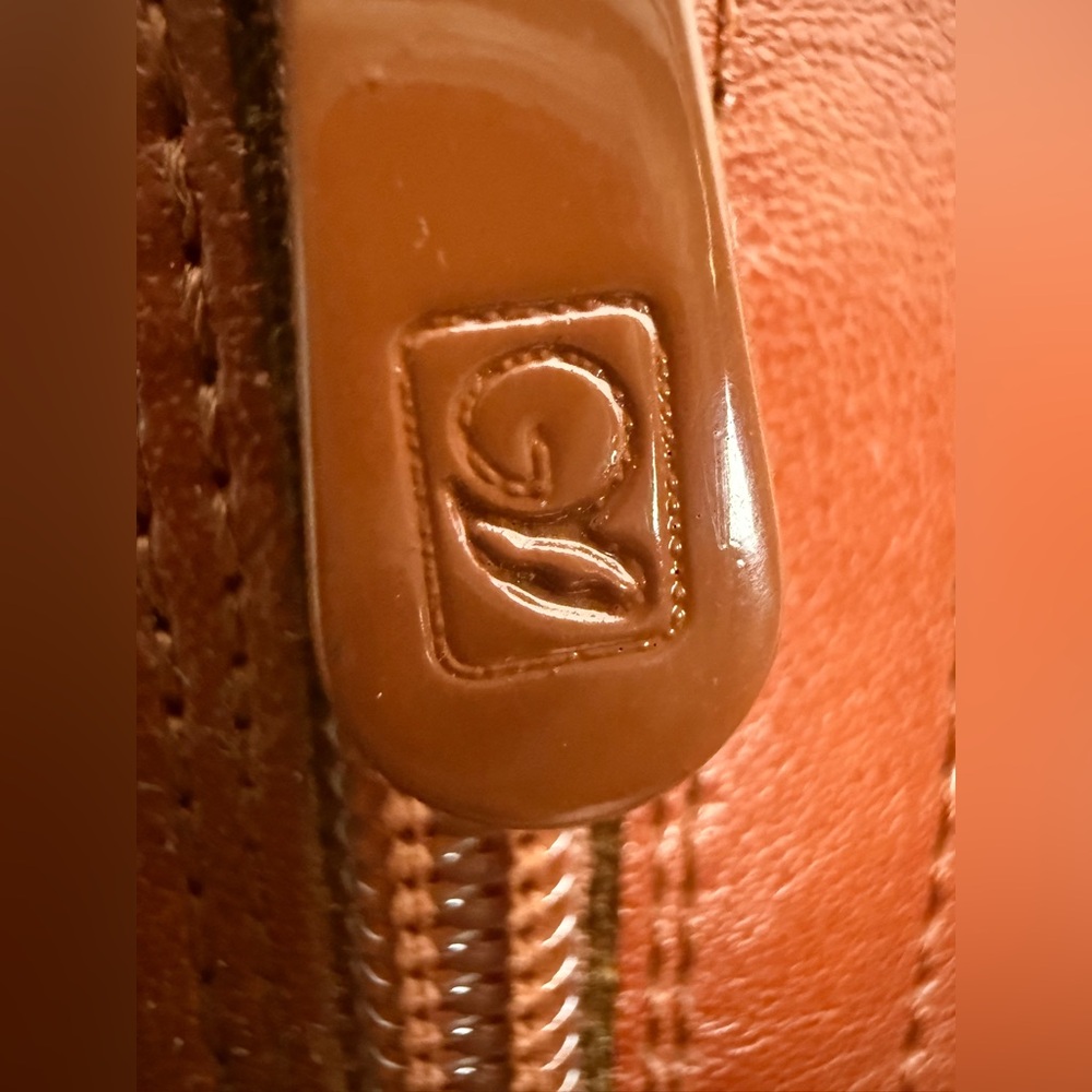 Brown Leather Bag with Logo Detail - Picture 7 of 10